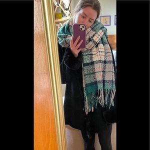 Aerie Plaid Blanket Scarf